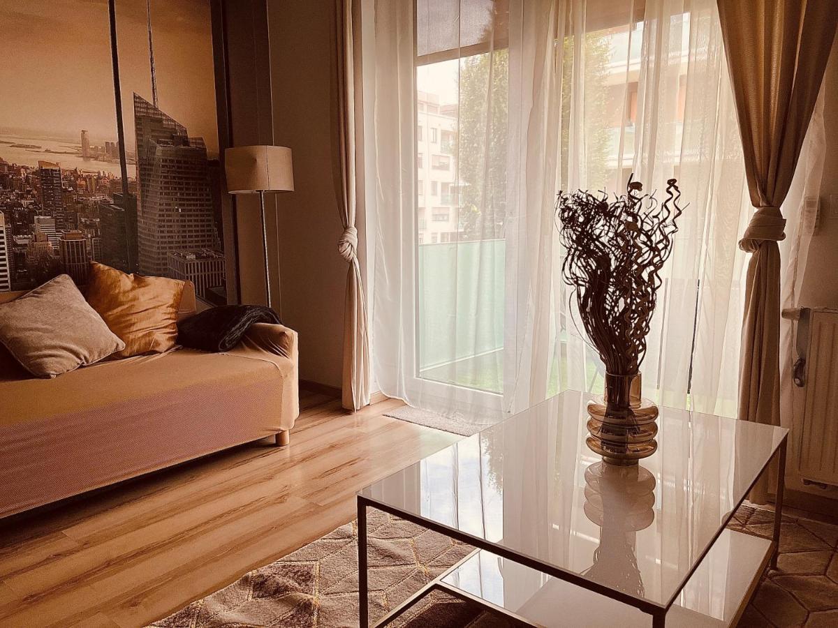 Apartmán Corvin Promenade Crystal Budapešť Exteriér fotografie